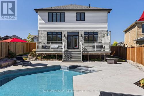 1879 Couldridge Way, London North (North S), ON - Outdoor