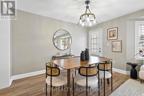 945 Deverell Place, Milton, ON - Indoor Photo Showing Dining Room