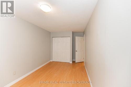 219 Emerson Avenue, London South (South H), ON - Indoor Photo Showing Other Room