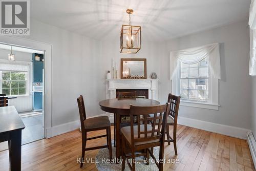 166 North Street N, Fort Erie (Central), ON - Indoor Photo Showing Dining Room