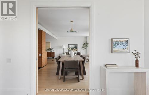 408 - 385 Brunswick Avenue, Toronto, ON - Indoor Photo Showing Other Room