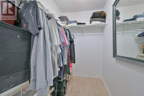 Walk-in Closet - 413 - 555 Yonge Street, Toronto, ON - Indoor With Storage