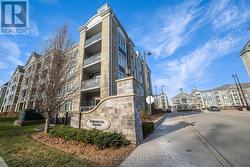 303 - 650 GORDON STREET  Whitby, ON L1N 0C1