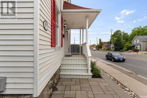 571 Kingston Road W, Ajax, ON 