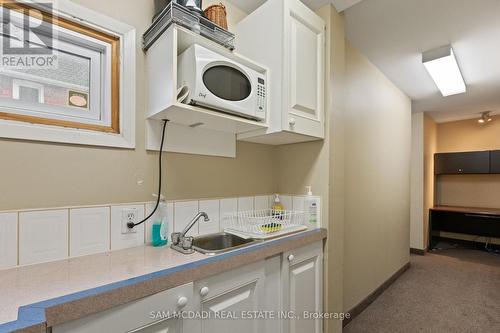 571 Kingston Road W, Ajax, ON 