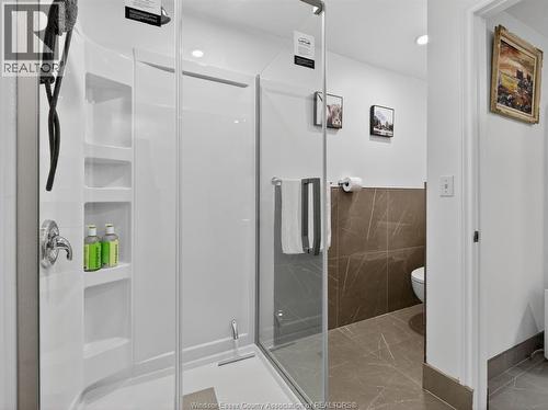 6860 Matchette Road, Lasalle, ON - Indoor