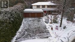 1087 TANGLEWOOD COURT  Oakville, ON L6L 5H6