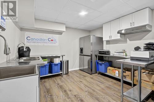 Commercial Kitchen in Basement - 83 Wozniak Road, Penetanguishene, ON - Indoor