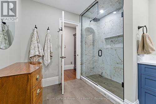 66 Old Mill Road, Cambridge, ON - Indoor Photo Showing Bathroom