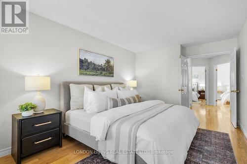 21 - 30 Grand Avenue, London South (South F), ON - Indoor Photo Showing Bedroom