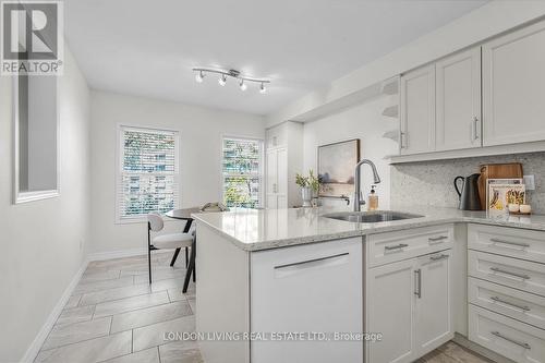 21 - 30 Grand Avenue, London South (South F), ON - Indoor Photo Showing Kitchen