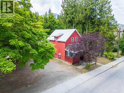 318 Anderson Street  Nelson, BC V1L 3Y1