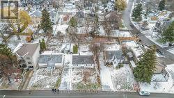 81 BROOKLAWN AVENUE  Toronto, ON M1M 2P7