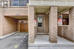 2696 DEPUTY MINISTER PATH  Oshawa, ON L1H 7K4