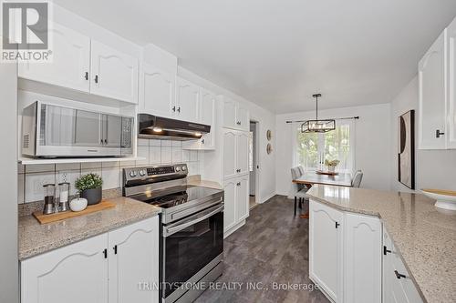 6127 Abbott Street E, Ottawa, ON - Indoor Photo Showing Kitchen