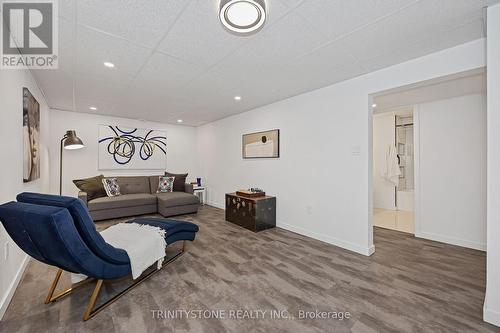 6127 Abbott Street E, Ottawa, ON - Indoor