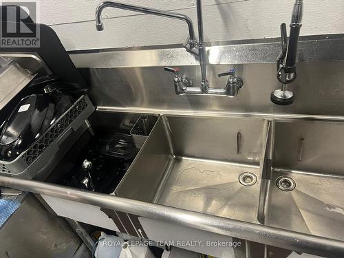 228 Bank Street, Ottawa, ON 