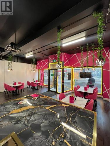 228 Bank Street, Ottawa, ON 