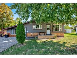 120 Water Street  Wallaceburg, ON N8A 2G2