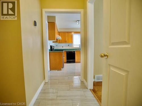 Corridor featuring baseboards - 109 Beechmanor Crescent, Kitchener, ON - Indoor Photo Showing Other Room