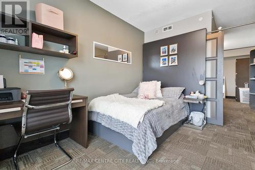 1218 - 1235 Richmond Street, London East (East B), ON - Indoor Photo Showing Bedroom