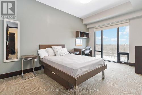 1218 - 1235 Richmond Street, London East (East B), ON - Indoor Photo Showing Bedroom