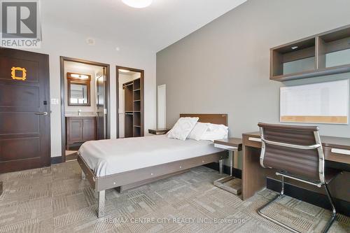 1218 - 1235 Richmond Street, London East (East B), ON - Indoor Photo Showing Bedroom