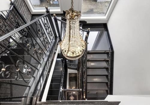 11833  102 Avenue, Edmonton, AB 