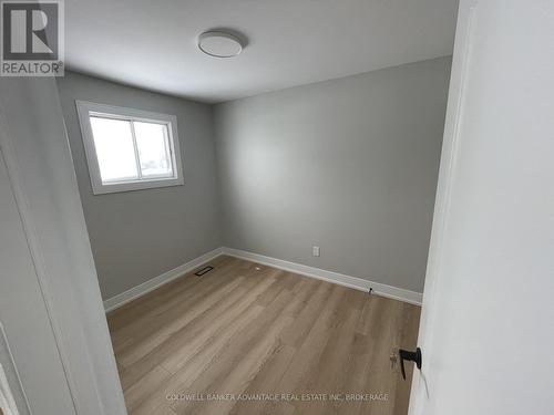 321 Dieppe Street, Welland (Lincoln/Crowland), ON - Indoor Photo Showing Other Room