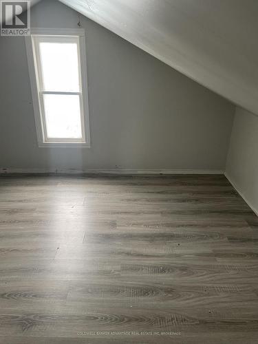 321 Dieppe Street, Welland (Lincoln/Crowland), ON - Indoor Photo Showing Other Room