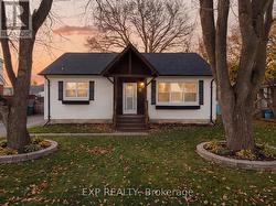 74 DUKE STREET  Woolwich, ON N3B 2X9