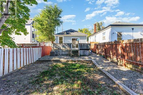 97 East 31St Street, Hamilton, ON - Outdoor With Deck Patio Veranda