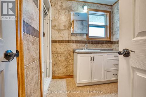 59 North Street N, Goderich (Goderich (Town)), ON - Indoor Photo Showing Bathroom