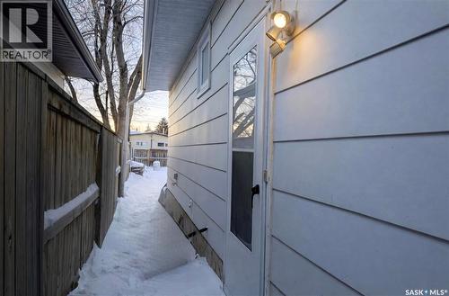1606 Bradwell Avenue, Saskatoon, SK - Outdoor With Exterior