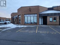 33 - 588 EDWARD AVENUE  Richmond Hill, ON L4C 9Y6