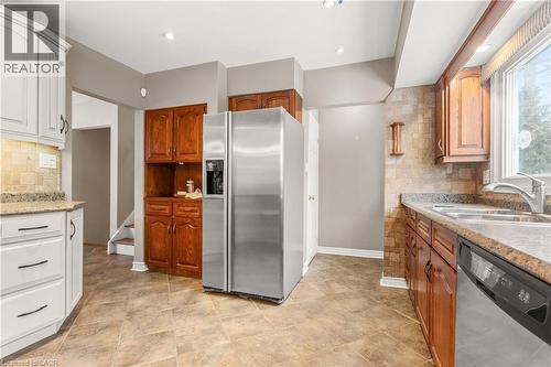 581 Braemore Road, Burlington, ON - Indoor Photo Showing Kitchen With Double Sink