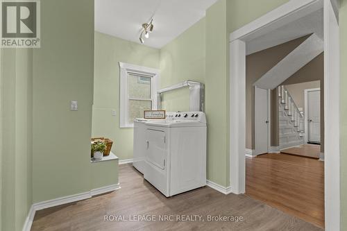 22 Denistoun Street, Welland (Broadway), ON - Indoor Photo Showing Laundry Room