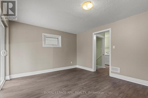 22 Denistoun Street, Welland (Broadway), ON - Indoor Photo Showing Other Room