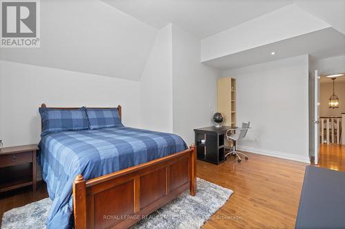 503 Meadow Wood Road, Mississauga, ON - Indoor Photo Showing Bedroom