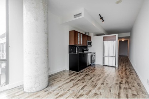 703-33 Mill Street, Toronto, ON - Indoor Photo Showing Kitchen