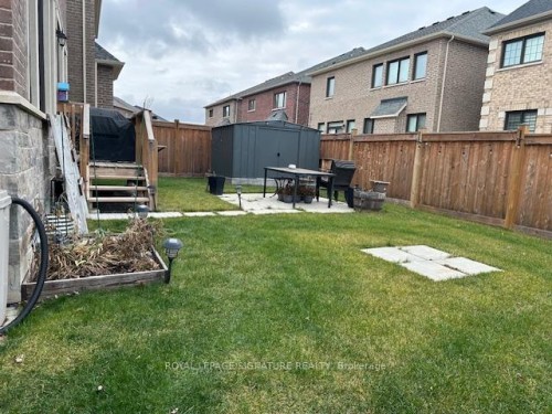 1317 Raspberry Terrace, Milton, ON - Outdoor