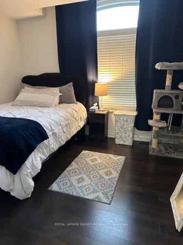 1317 Raspberry Terrace, Milton, ON - Indoor Photo Showing Bedroom