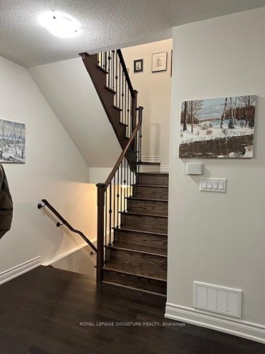 1317 Raspberry Terrace, Milton, ON - Indoor Photo Showing Other Room