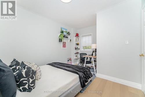 2403 Emerson Drive, Burlington, ON - Indoor Photo Showing Bedroom