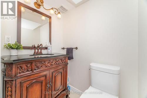 2403 Emerson Drive, Burlington, ON - Indoor Photo Showing Bathroom