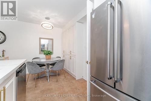 2403 Emerson Drive, Burlington, ON - Indoor