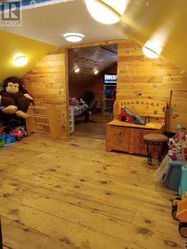 20 Main St, Iron Bridge, ON - Indoor Photo Showing Other Room