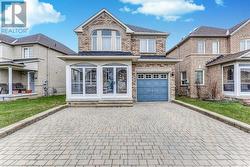 UPPER - 621 STAINES ROAD  Toronto, ON M1X 2A7