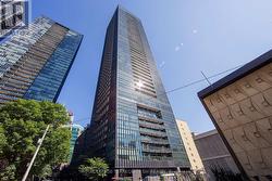 4010 - 101 CHARLES STREET E  Toronto, ON M4Y 0A9
