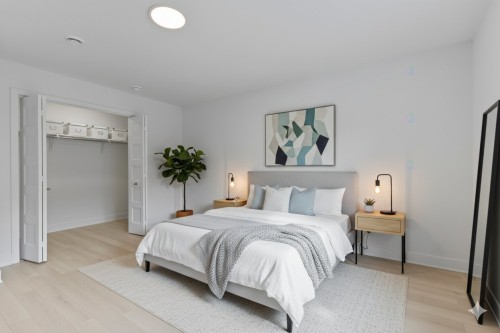 Chambre à coucher principale - 101-651 Av. Forest, Notre-Dame-De-L'Île-Perrot, QC - Indoor Photo Showing Bedroom